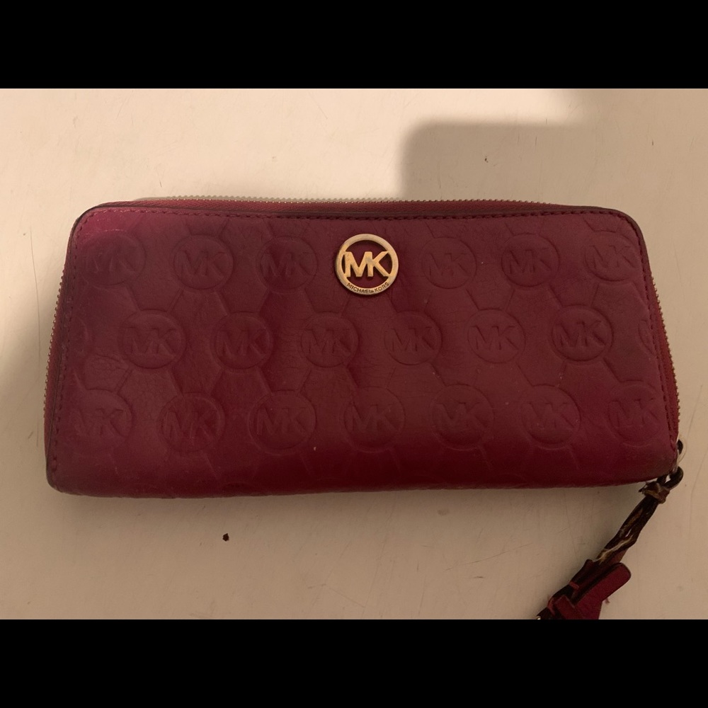 Michael kors wallet